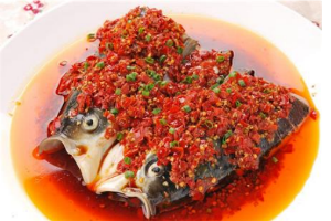 武汉色泽红亮的剁椒鱼头的制作方法培训